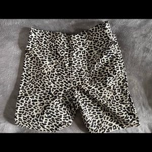 Cream/brown leopard print legging
